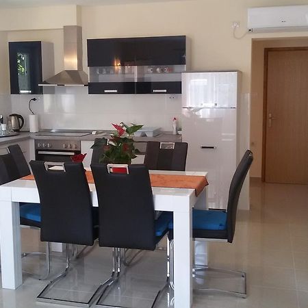 Apartment Anita โวดีเซ ภายนอก รูปภาพ