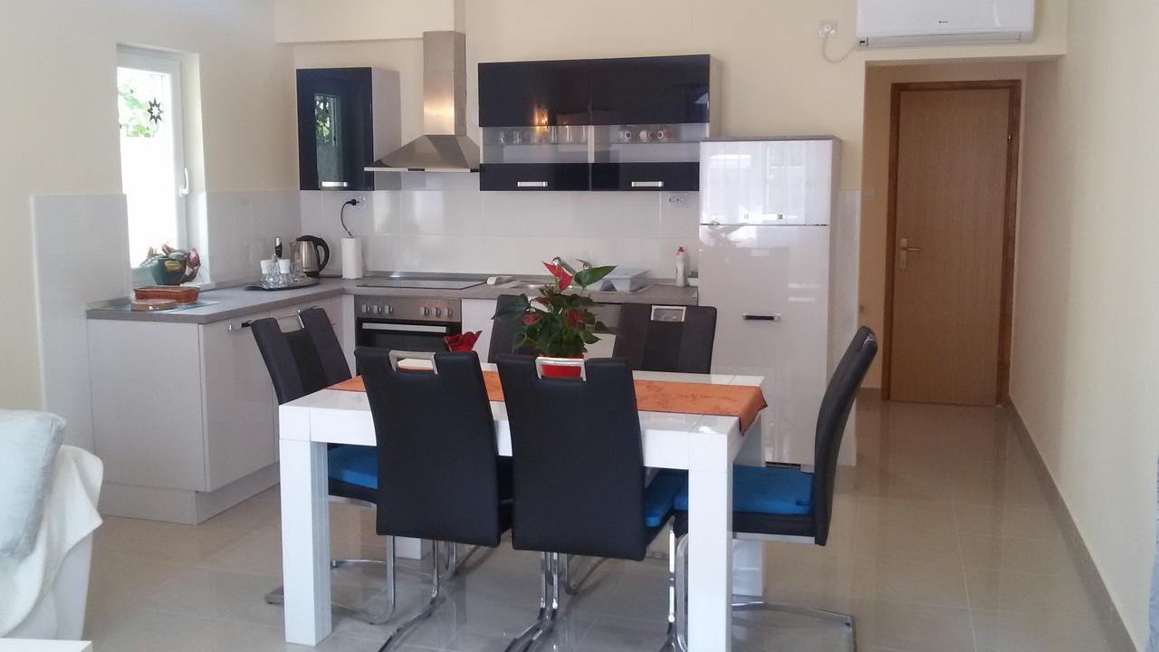 Apartment Anita โวดีเซ ภายนอก รูปภาพ